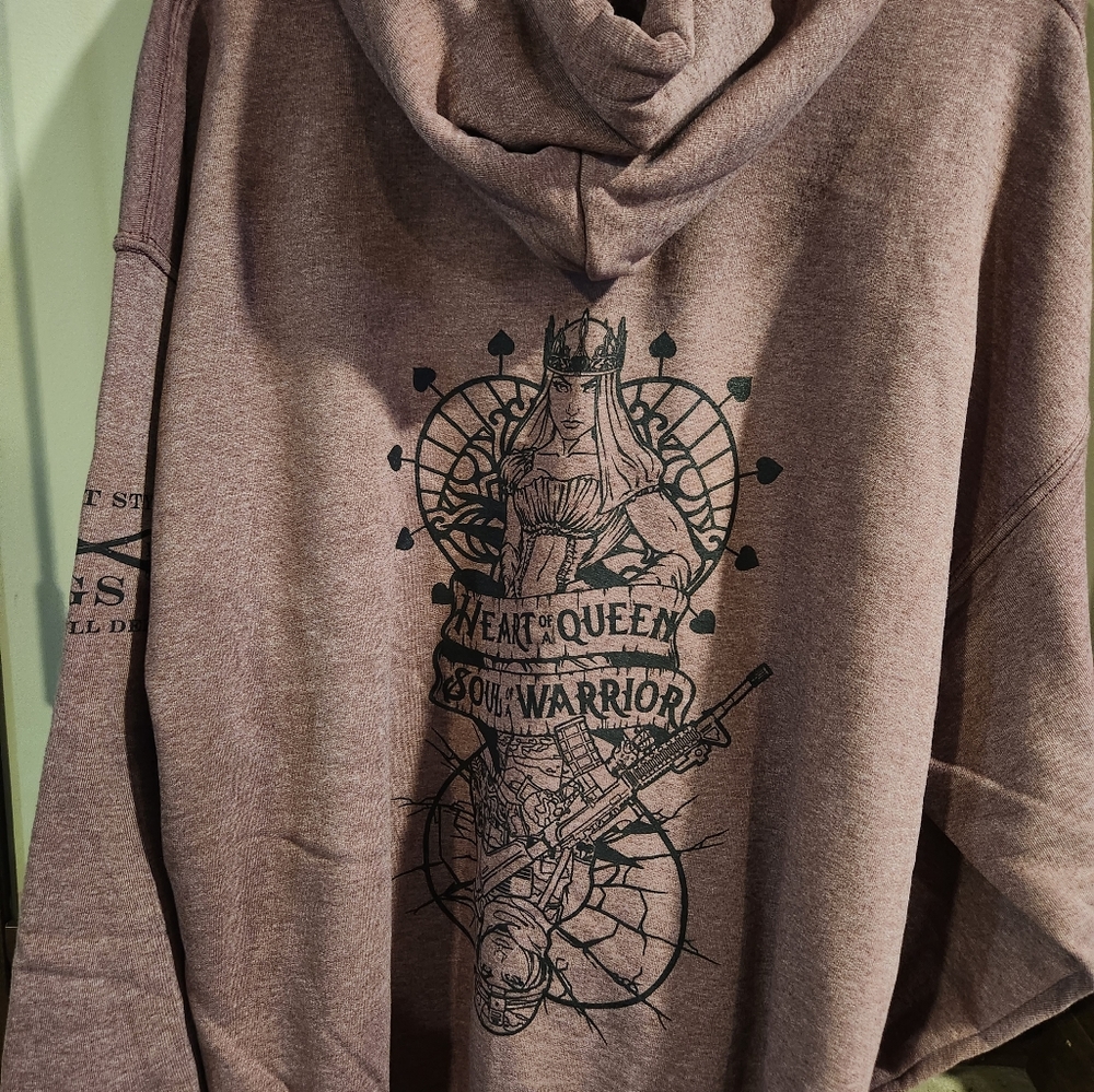 Grunt Style XL Women's Heart of Warrior NWOT